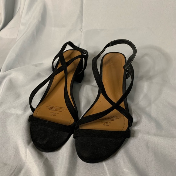 H&M heels! - Picture 2 of 5